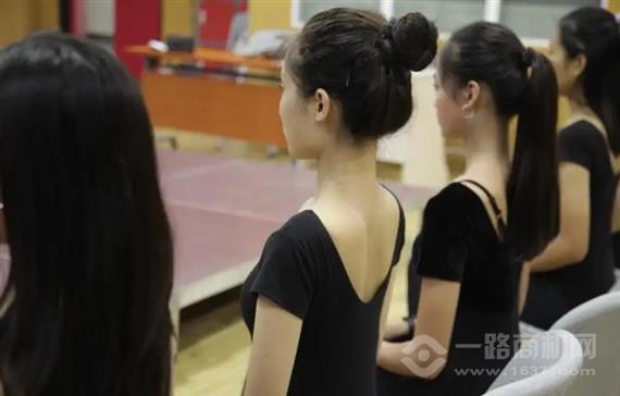 语声惧来艺考培训