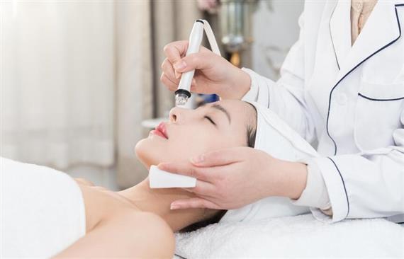 遇植茵祛斑祛痘