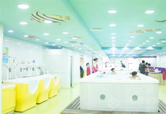 远洋宝宝婴幼儿游泳馆