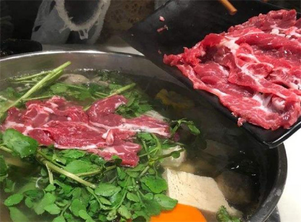 辣也重慶市井火鍋加盟