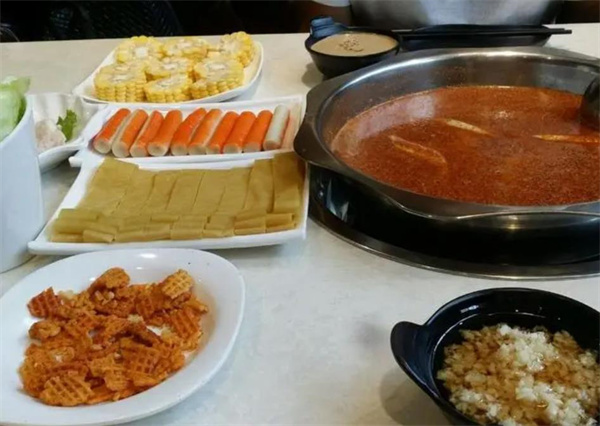火玲珑重庆火锅加盟