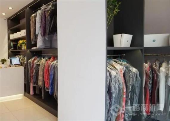 蒙娜丽莎国际洗衣