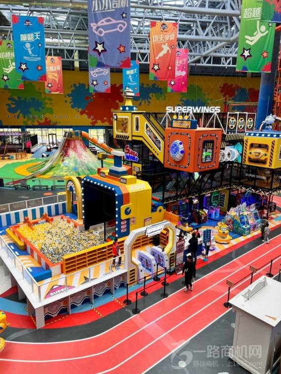 乐伴宝贝超级飞侠体验店