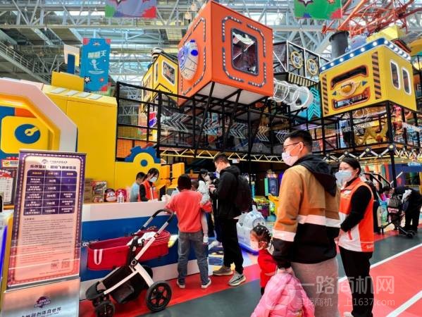 乐伴宝贝超级飞侠体验店