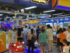 樂伴寶貝超級飛俠體驗店