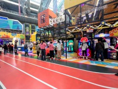 樂伴寶貝超級飛俠體驗店