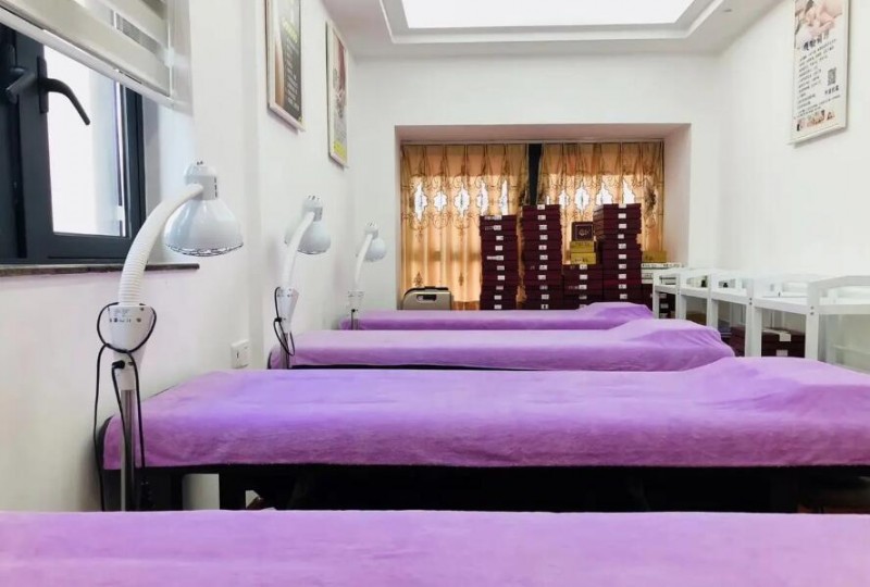 樂孕媽咪產后恢復中心加盟