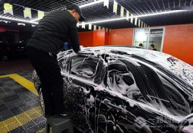 百达通洗车