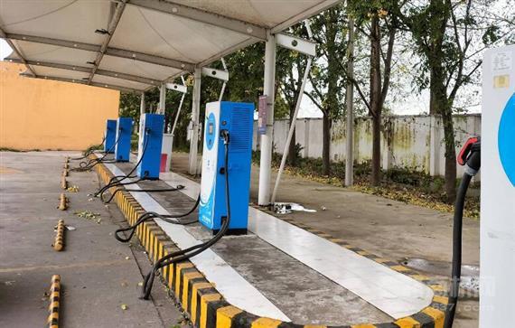 来充电动车充电站