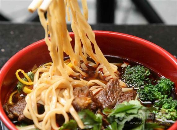 云峰牛肉面