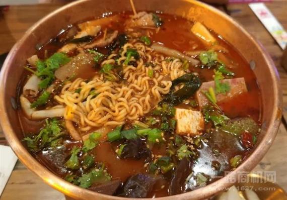 辣一坎卤味火锅冒菜