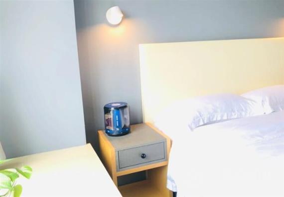 HI趣酒店情趣用品售货机