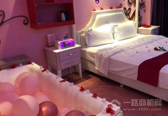 HI趣酒店情趣用品售货机