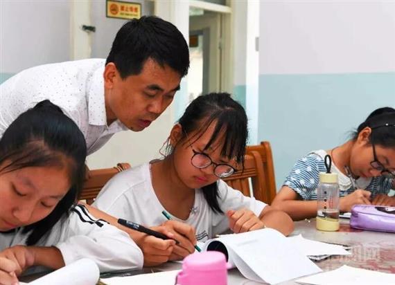 诚敬仁书法培训