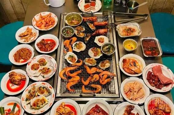 小薇薇西昌火盆烤肉