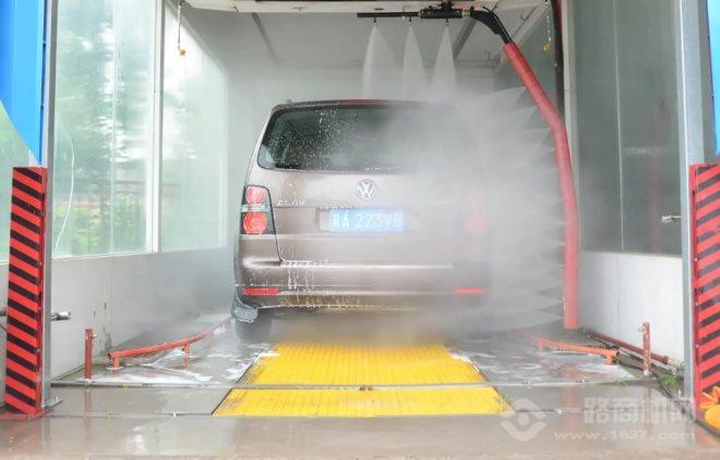 洗趣自动洗车