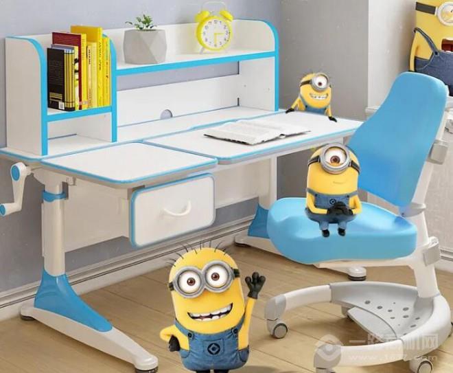 萌酷寶學(xué)習(xí)桌