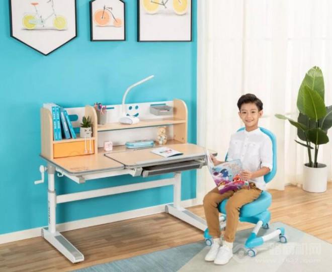 優智康學習桌加盟