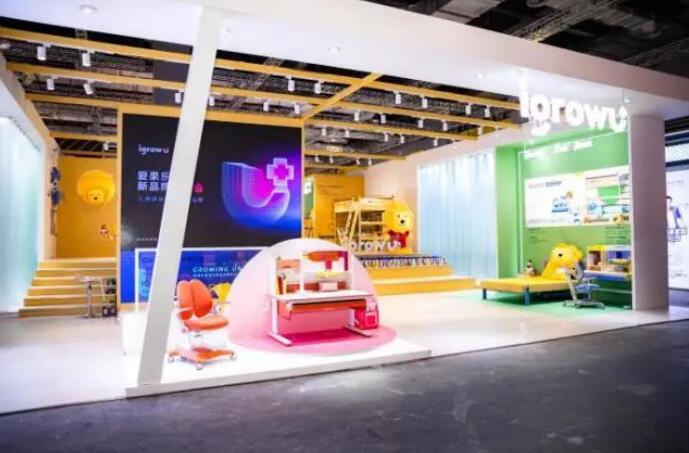 愛果樂學習桌椅加盟