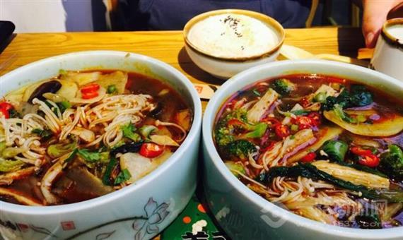 瑞希家牛肉火锅冒菜