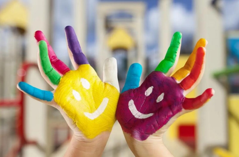 佰艺林少儿艺术