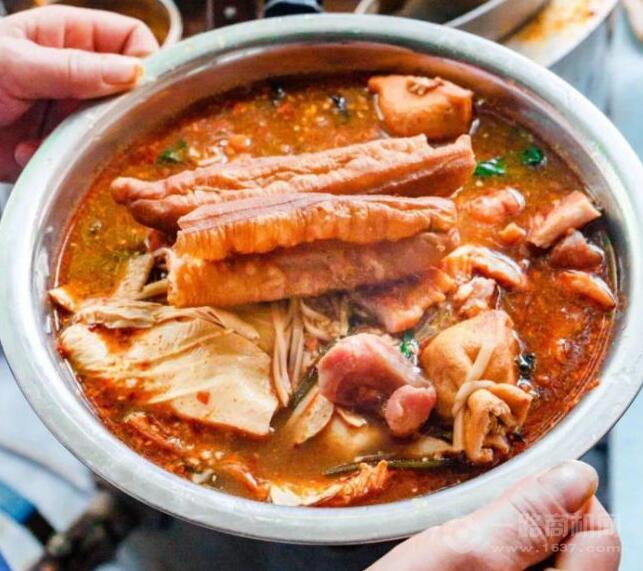 江大橋麻辣燙