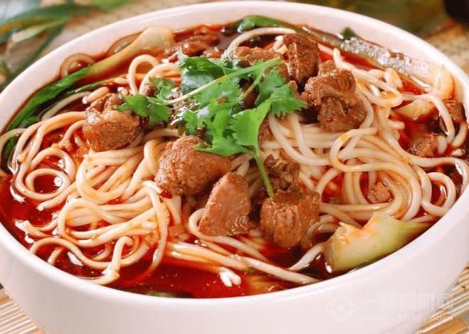 欣九味牛肉拉面加盟