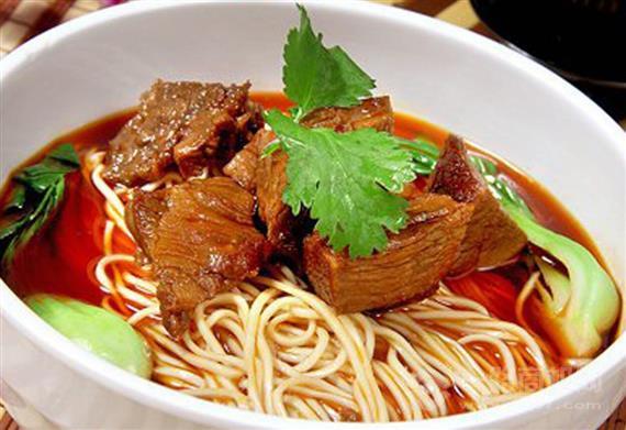 欣九味牛肉拉面