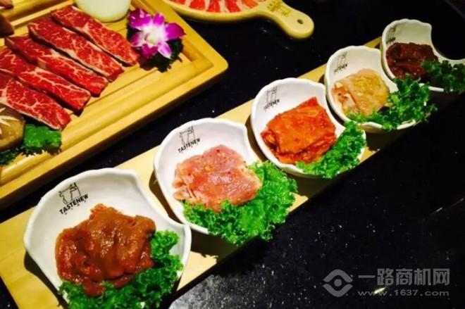 钛牛韩式烤肉加盟