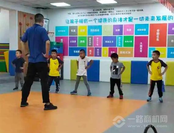 锐孚少儿体能中心