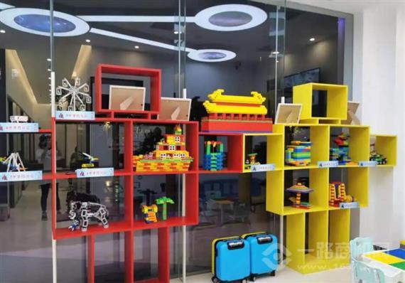 埃尔曼机器人教育