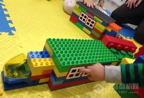 萝卜时代乐高机器人