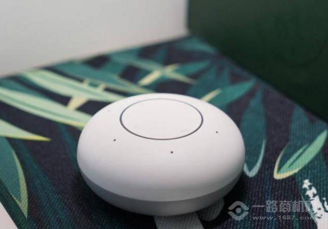 荣耀YOYO智能音箱