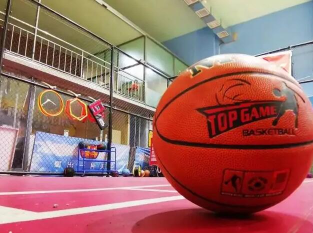 小麦篮球训练营