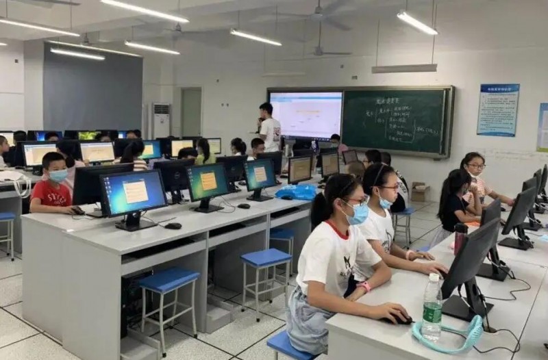 造物世界科技创新教育 造物世界科技创新教育