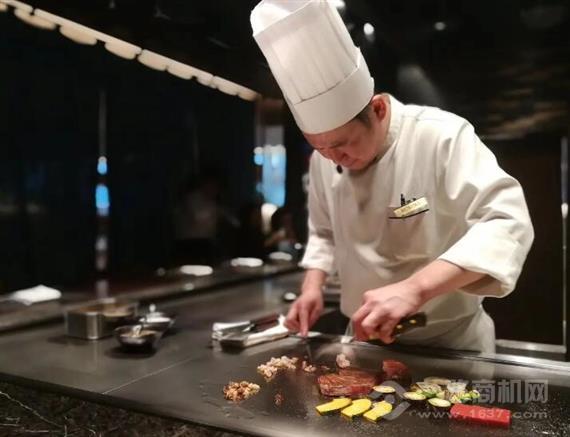 坪亭铁板烧自助餐厅