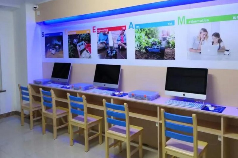 百变创造力乐高活动中心