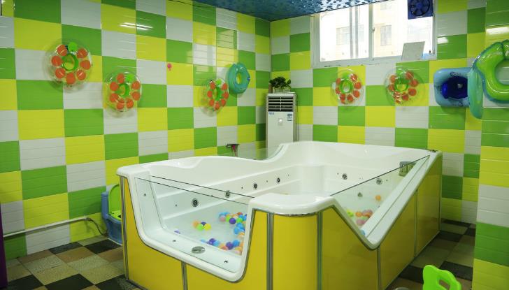 加游婴儿游泳馆加盟