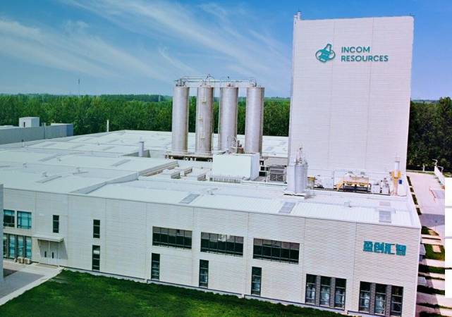 盈创智能垃圾回收站