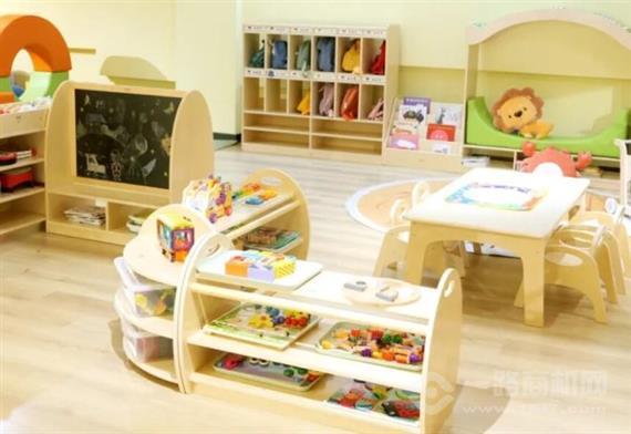 启沃托育智慧教室