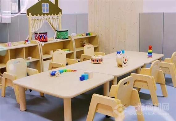 启沃托育智慧教室