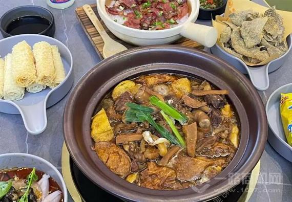 沙胆彪炭炉牛杂煲