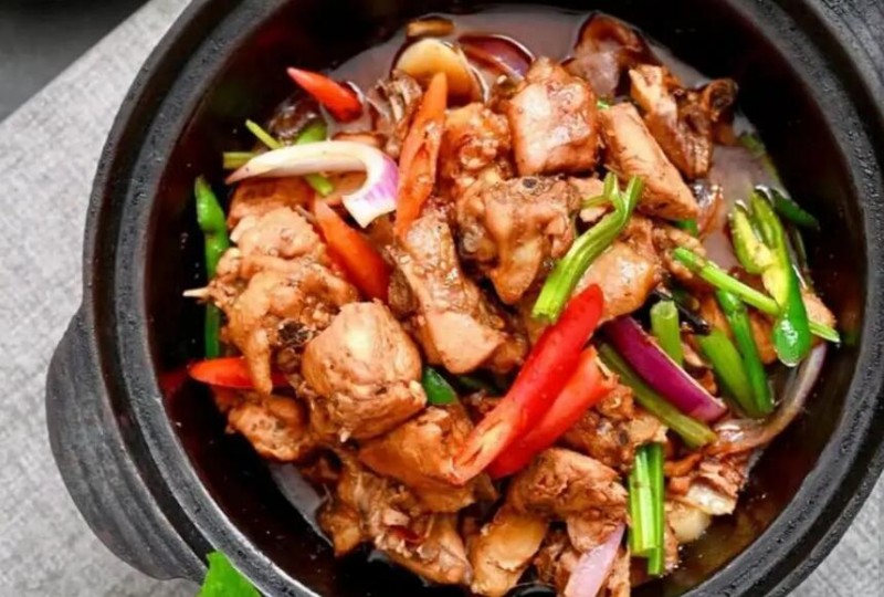 口齿留香鸡公煲 口齿留香鸡公煲