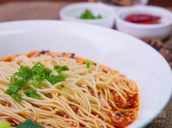 时光机重庆小面