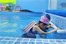 爱潜贝贝亲子游泳