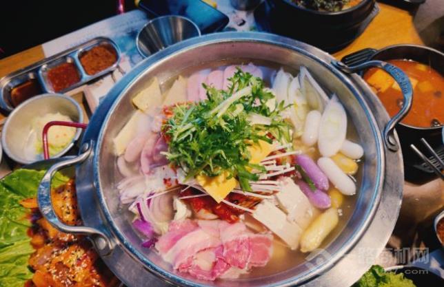 盗贼火炉烤肉 盗贼火炉烤肉