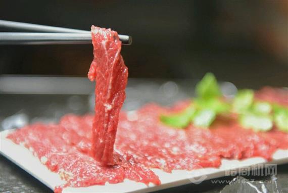 标记九里香牛肉火锅