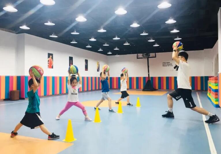 王非篮球训练营
