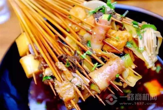 小春风扒炉串串香