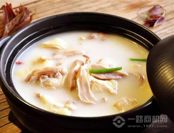 汤伯府骨汤猪肚鸡